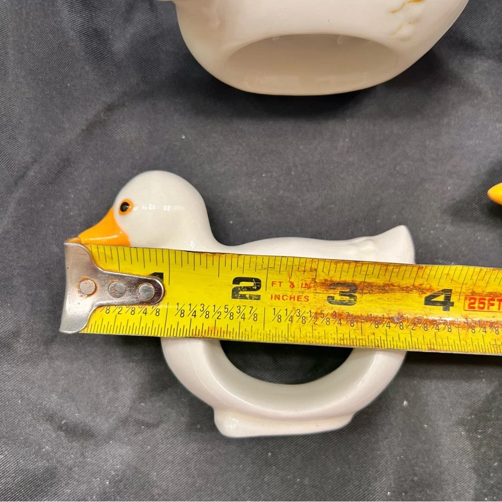 White‎ Ceramic Duck Goose Napkin Holders Rings Set Of 6 By Helen C Vintage